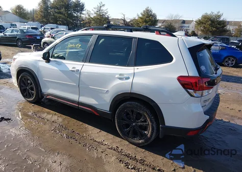 2021 Subaru Forester Sport z USA, uszkodzony, nr VIN JF2SKARCXMH586298